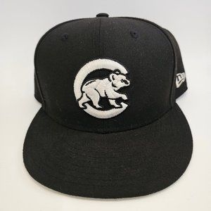 Men's Cubs New Era Hat - Size 8